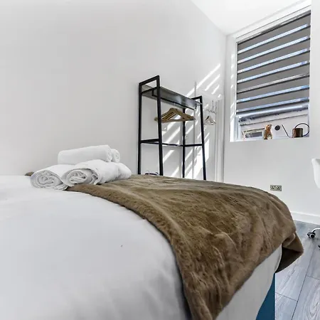 Comfy And Contemporary One Bedroom Flat London Exterior photo