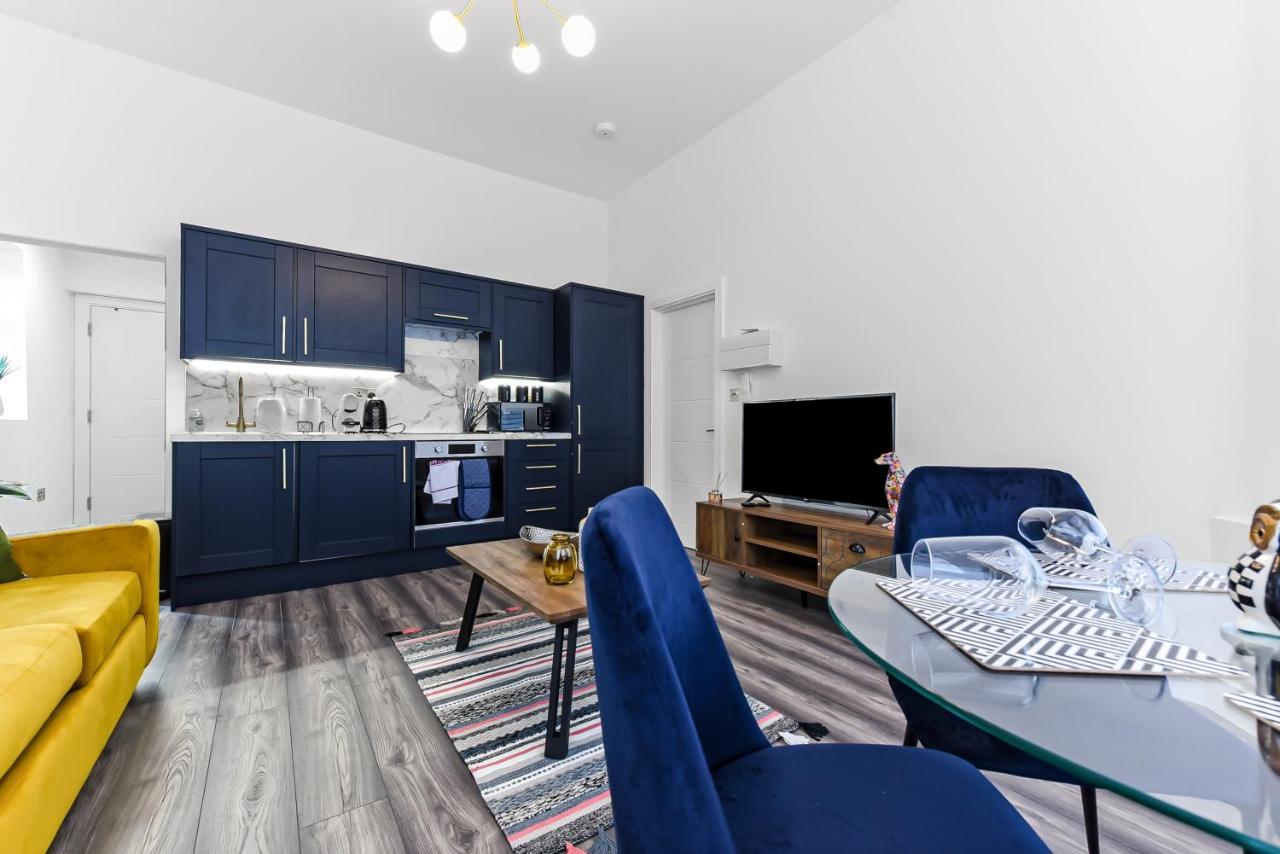 Appartement Comfy And Contemporary One Bedroom Flat *