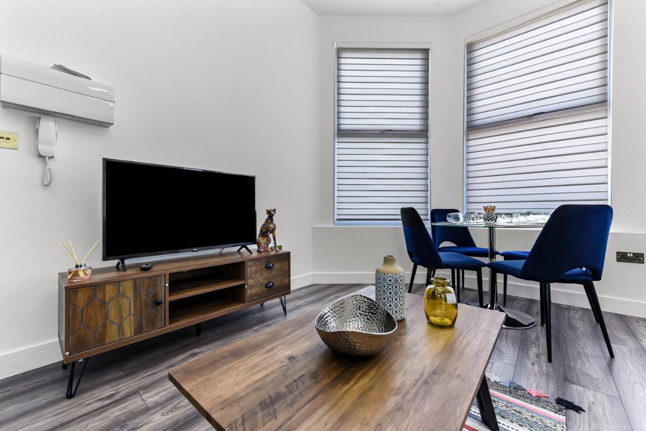 Comfy And Contemporary One Bedroom Flat Appartement