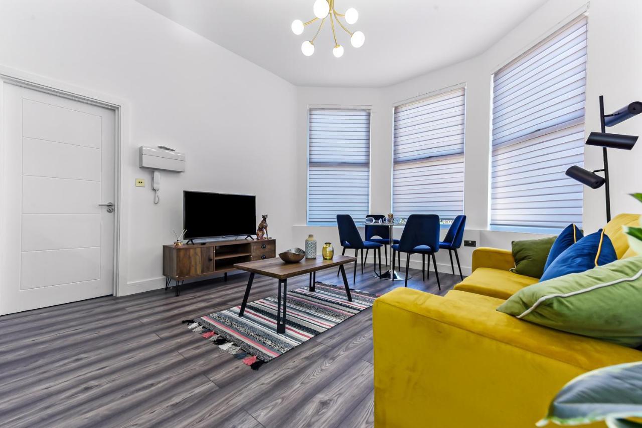 Appartement Comfy And Contemporary One Bedroom Flat *